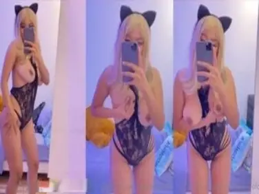 Siskaeee Onlyfans Aksi Binal Pamer Tubuh Mulus Kost poster